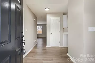 1421 Braveheart Lane, Charlotte, NC 28216 - Photo 3