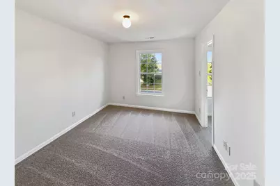 152 Farm Springs Drive, Mount Holly, NC 28120 - Photo 5