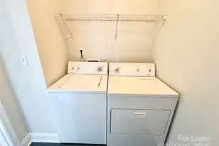 546 Oakland Ave, Charlotte, NC 28204 - Photo 9