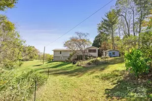 61 Frisbee Rd, Leicester, NC 28748 - Photo 19