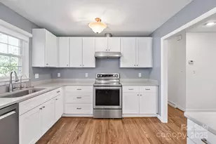 61 Frisbee Rd, Leicester, NC 28748 - Photo 5