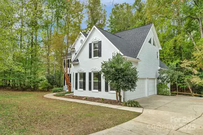 3109 Savannah Hills Drive, Matthews, NC 28105 - Photo 3