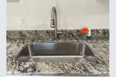 832 Sikes Avenue, Wadesboro, NC 28170 - Photo 7