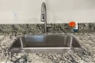 832 Sikes Ave, Wadesboro, NC 28170 - Photo 7