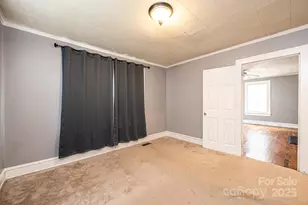 504 N Spring Ave, Newton, NC 28658 - Photo 33