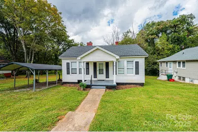 504 N Spring Avenue, Newton, NC 28658 - Photo 3