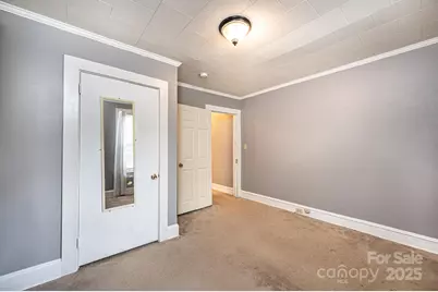 504 N Spring Avenue, Newton, NC 28658 - Photo 27