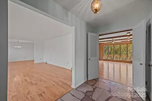 45 Crabapple Ln, Asheville, NC 28804 - Photo 17