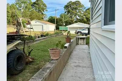 103 Magnolia Avenue, Great Falls, SC 29055 - Photo 19