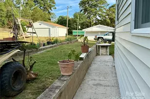 103 Magnolia Ave, Great Falls, SC 29055 - Photo 19