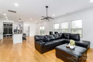 4314 Collingham Dr, Charlotte, NC 28273 - Photo 15