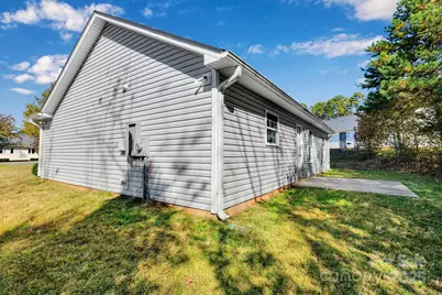 4617 Wind Chime Court, Charlotte, NC 28208 - Photo 5