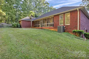 36014 Davis Dr, Albemarle, NC 28001 - Photo 9