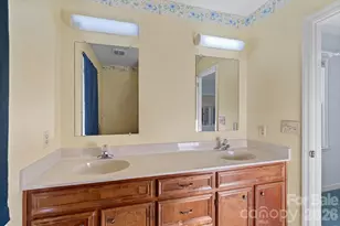 1001 Thistle Ct, Charlotte, NC 28211 - Photo 19