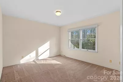 1001 Thistle Court, Charlotte, NC 28211 - Photo 15