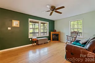 42 Greenview Dr, Maggie Valley, NC 28751 - Photo 7