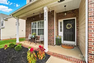 3708 Martele Dr, Charlotte, NC 28227 - Photo 3