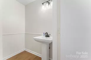 1300 Hankins Rd, Marion, NC 28752 - Photo 31