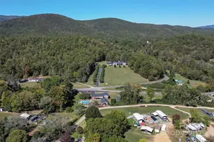 1300 Hankins Rd, Marion, NC 28752 - Photo 7