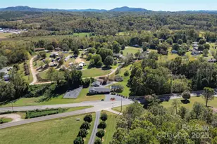 1300 Hankins Rd, Marion, NC 28752 - Photo 5