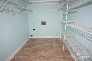 6201 Eagle Peak Dr, Charlotte, NC 28214 - Photo 15