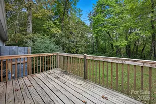 4805 Mountain View Ln, Maiden, NC 28650 - Photo 15