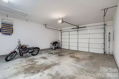 8406 Highland Glen Drive, Charlotte, NC 28269 - Photo 19