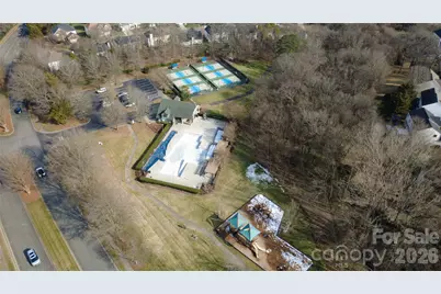 8406 Highland Glen Drive, Charlotte, NC 28269 - Photo 23