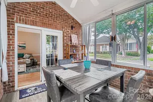 8406 Highland Glen Dr, Charlotte, NC 28269 - Photo 17