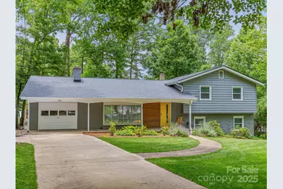 30 S Oak Forest Drive, Asheville, NC 28803 - Photo 1
