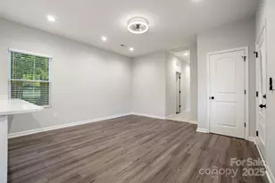 5145 Grafton Dr, Charlotte, NC 28215 - Photo 3