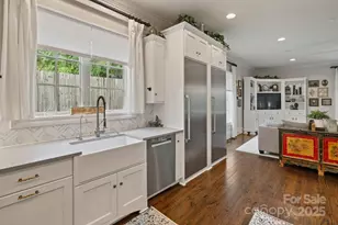 924 Jefferson Dr, Charlotte, NC 28270 - Photo 13