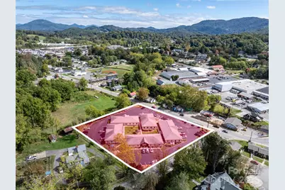 367 Dellwood Road, Waynesville, NC 28786 - Photo 1