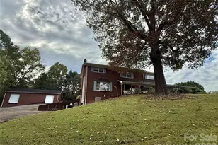 2534 44th Ave NE, Hickory, NC 28601 - Photo 3