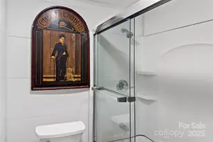 141 N Madison St, Marion, NC 28752 - Photo 45