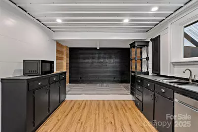 141 N Madison Street, Marion, NC 28752 - Photo 41