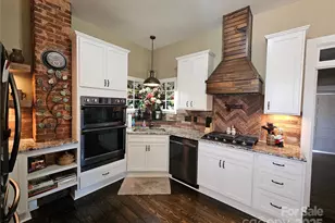 355 S College Ave, Newton, NC 28658 - Photo 15