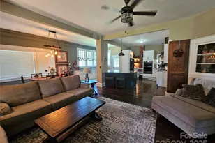 355 S College Ave, Newton, NC 28658 - Photo 9