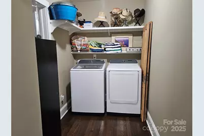 355 S College Avenue, Newton, NC 28658 - Photo 35