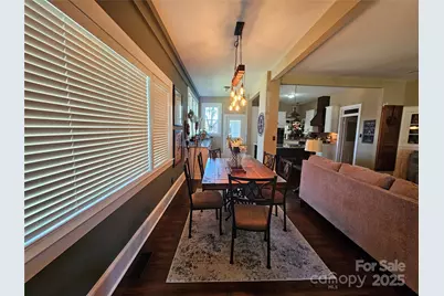 355 S College Avenue, Newton, NC 28658 - Photo 13