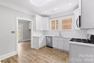 302 W Gay St, Lancaster, SC 29720 - Photo 11