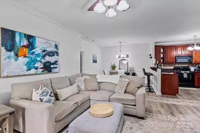 19839 Deer Valley Drive, Cornelius, NC 28031 - Photo 5