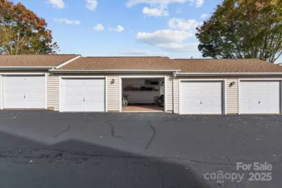 19839 Deer Valley Drive, Cornelius, NC 28031 - Photo 27