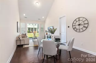 9320 Glenburn Ln, Charlotte, NC 28278 - Photo 11