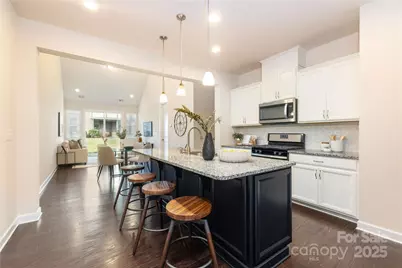 9320 Glenburn Lane, Charlotte, NC 28278 - Photo 3