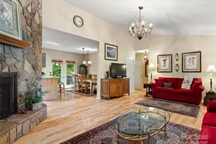 296 Ivy Ridge Cir, Sylva, NC 28779 - Photo 5