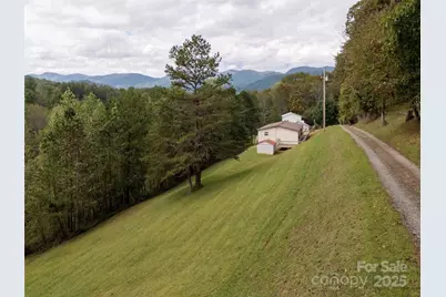 81 Mount Airy Road, Marshall, NC 28753 - Photo 17