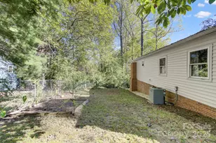 152 Forest Hill Cir, Brevard, NC 28712 - Photo 21