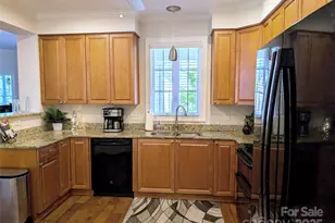 2666 Bellasera Way, Matthews, NC 28105 - Photo 11