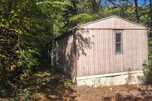 41 Gunches Dirt Rd, Candler, NC 28715 - Photo 31